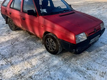 Авто Skoda Forman 1994 № 8463945