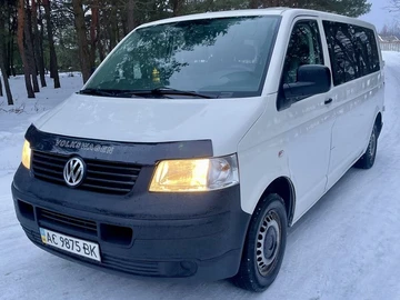 Авто Volkswagen Transporter 2007 № 8464123