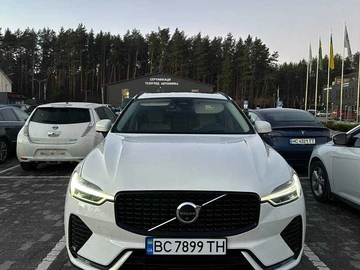 Авто Volvo Xc60 2022 № 8464139