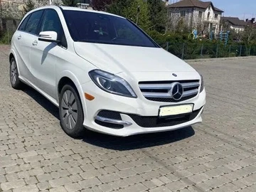 Авто Mercedes B Серия 2016 № 8464360