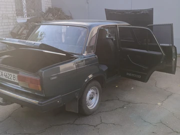 Авто ВАЗ 2107 2005 № 8464373