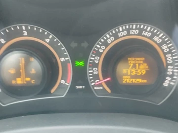 Авто Toyota Auris 2010 № 8464428