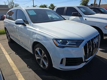 Авто Audi Q7 2022 № 8464452