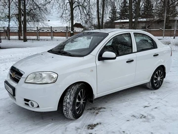 Авто Chevrolet Aveo 2007 № 8464492
