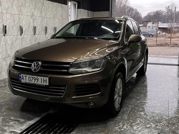 Авто Volkswagen Touareg 2012 № 8464604