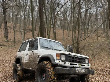 Авто Mitsubishi Pajero 1989 № 8464663