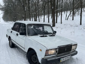Авто ВАЗ 2107 1992 № 8464671