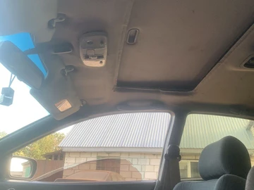 Авто Mazda 323 1996 № 8464676