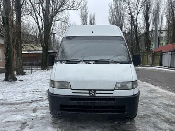 Авто Peugeot Boxer 2000 № 8464727