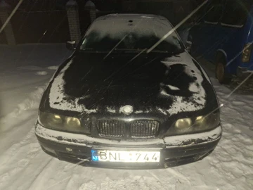Авто BMW 5 Серия 2000 № 8465240