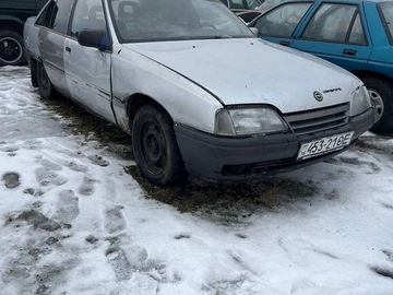 Авто Opel Omega 1989 № 8465246