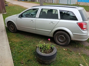 Авто Opel Astra 2006 № 8465408