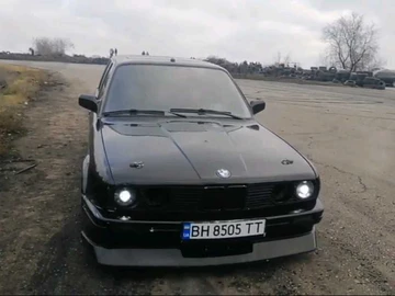 Авто BMW 3 Серия 1992 № 8465516