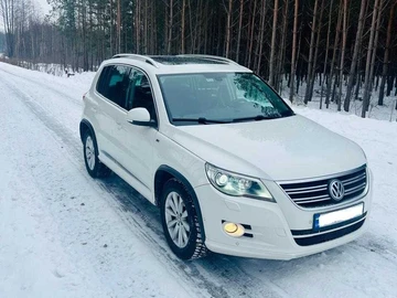 Авто Volkswagen Tiguan 2010 № 8465543