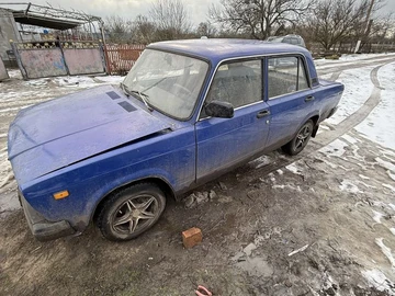Авто ВАЗ 2107 1985 № 8465574