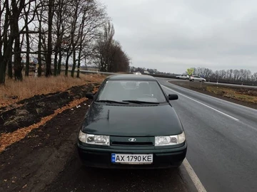 Авто ВАЗ 2110 2001 № 8465624