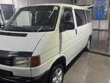 Авто Volkswagen Transporter 1996 № 8465657