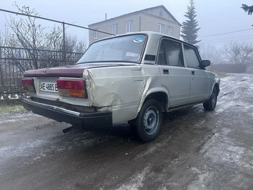 Авто ВАЗ 2107 2007 № 8465776