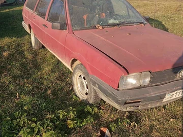 Авто Volkswagen Passat Sedan 1988 № 8465802