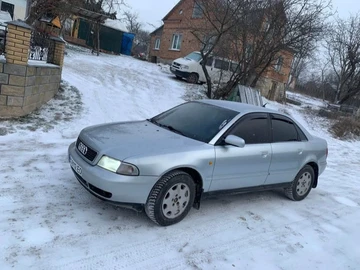Авто Audi A4 1999 № 8465865