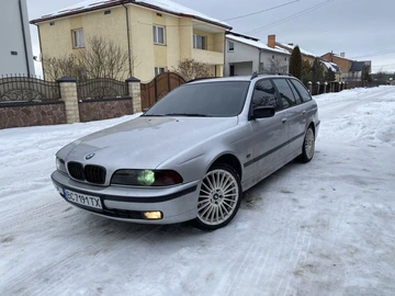 Авто BMW 5 Серия 2001 № 8465924
