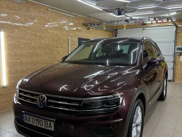 Авто Volkswagen Tiguan 2019 № 8466064