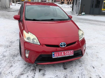 Авто Toyota Prius 2015 № 8466106