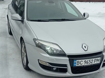 Авто Renault Laguna 2011 № 8466200