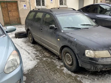 Авто Volkswagen Passat Hatchback 1999 № 8466359