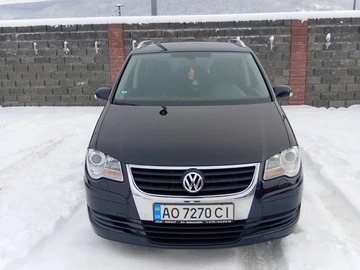 Авто Volkswagen Touran 2008 № 8466523