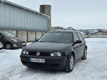 Авто Volkswagen Golf 2002 № 8466529