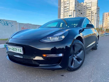 Авто Tesla Model 3 2019 № 8466541