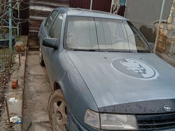 Авто Opel Vectra 1987 № 8466874