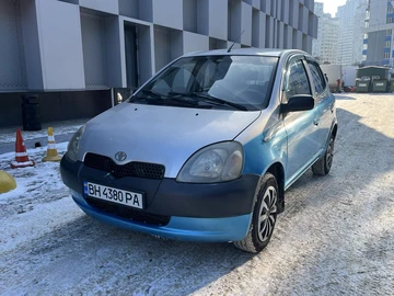 Авто Toyota Yaris 1999 № 8466960