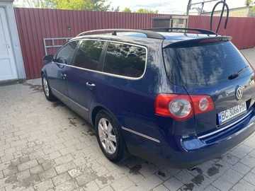 Авто Volkswagen Passat Variant 2009 № 8466977