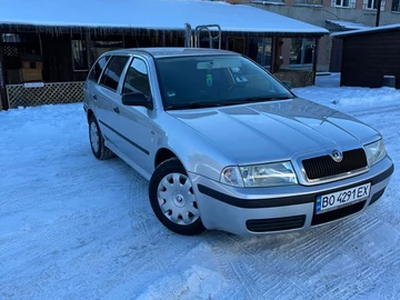 Авто Skoda Octavia 2002 № 8467385
