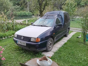Авто Volkswagen Caddy 2000 № 8467638