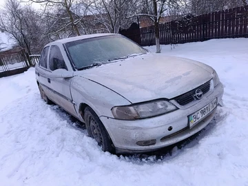 Авто Opel Vectra 1998 № 8467781