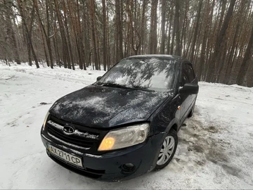 Авто ВАЗ Granta 2012 № 8468024