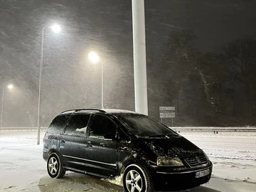 Авто Volkswagen Sharan 2005 № 8468039