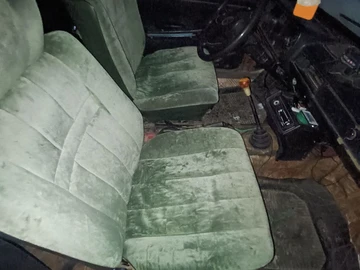Авто ВАЗ 2105 1996 № 8468198