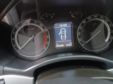 Авто Skoda 100 2008 № 8468253