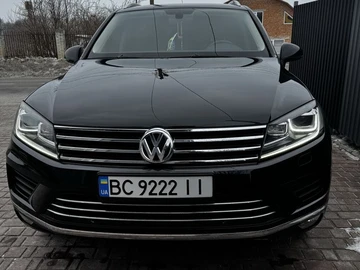 Авто Volkswagen Touareg 2017 № 8468420