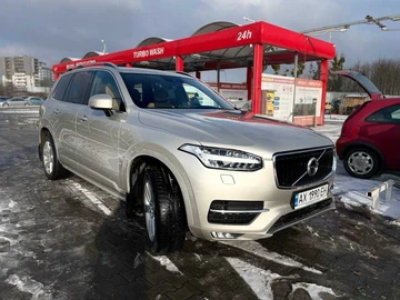 Авто Volvo Xc90 2018 № 8468522