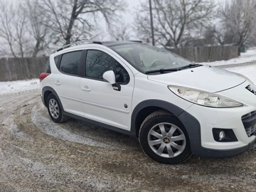 Авто Peugeot 207 2009 № 8468625