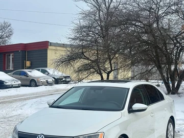 Авто Volkswagen Jetta 2013 № 8468759