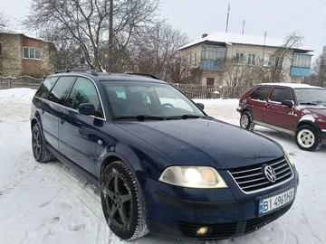 Авто Volkswagen Passat Variant 2003 № 8468832
