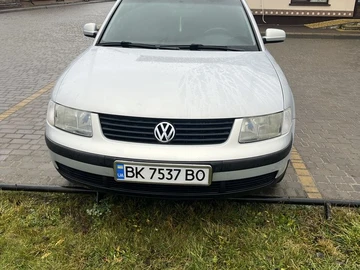 Авто Volkswagen Passat Sedan 1998 № 8468980