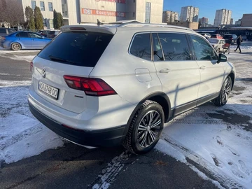 Авто Volkswagen Tiguan 2019 № 8469036