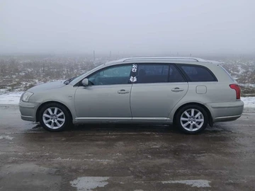 Авто Toyota Avensis 2003 № 8469117